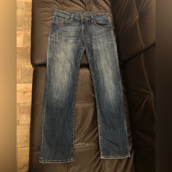 Mavi | Jeans | Mavi Mens Low Rise Straight Leg Zach Dark Denim Jeans ...